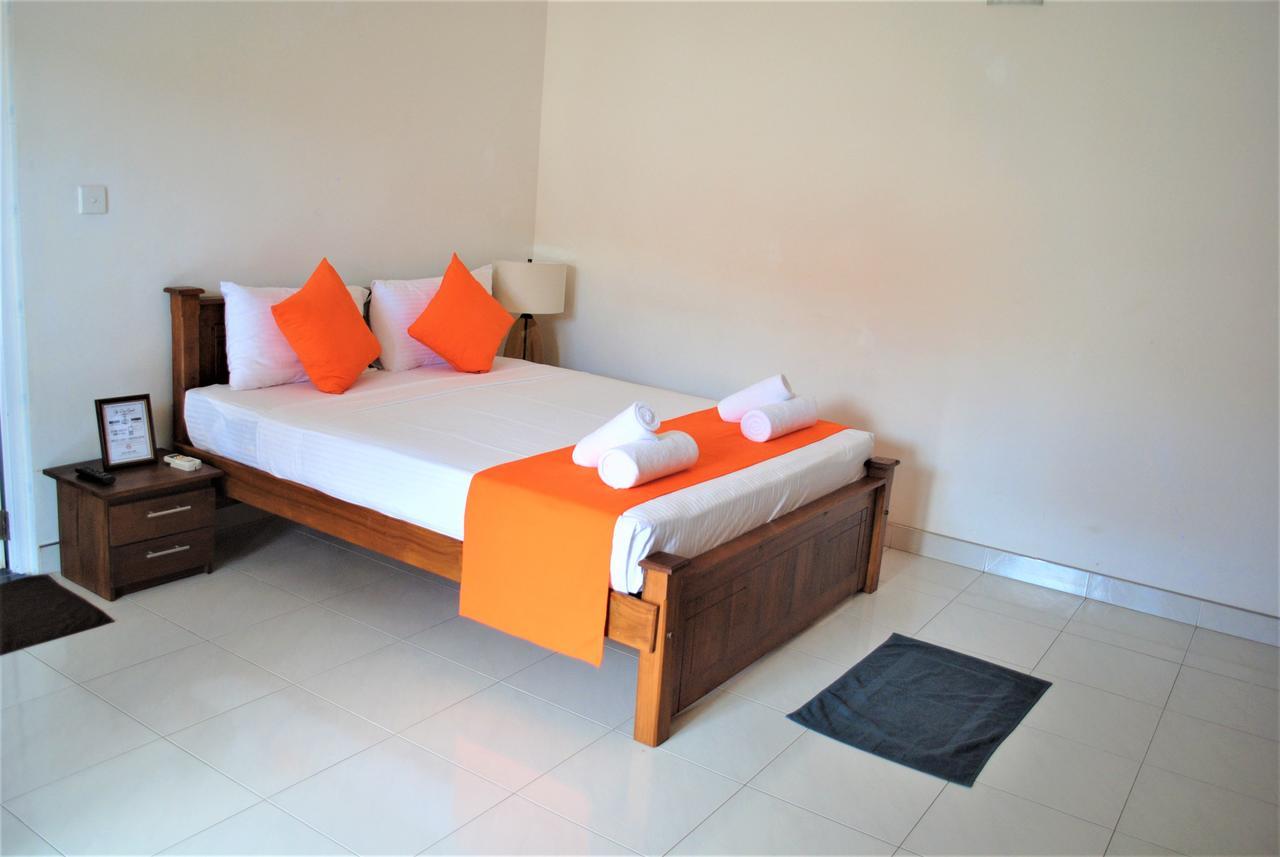 Prego Suites Ettukala ภายนอก รูปภาพ