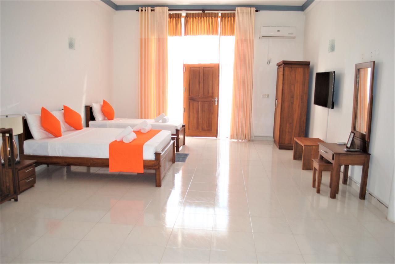 Prego Suites Ettukala ภายนอก รูปภาพ