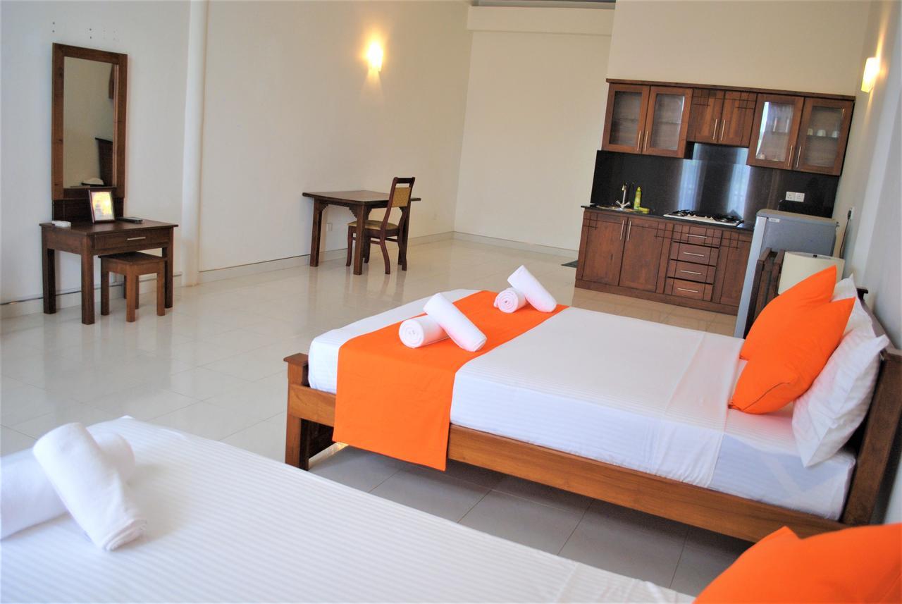Prego Suites Ettukala ภายนอก รูปภาพ