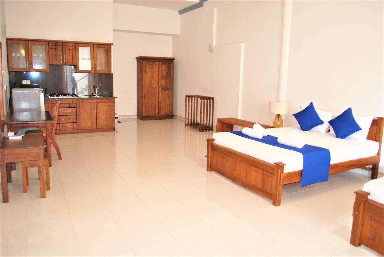 Prego Suites Ettukala ภายนอก รูปภาพ