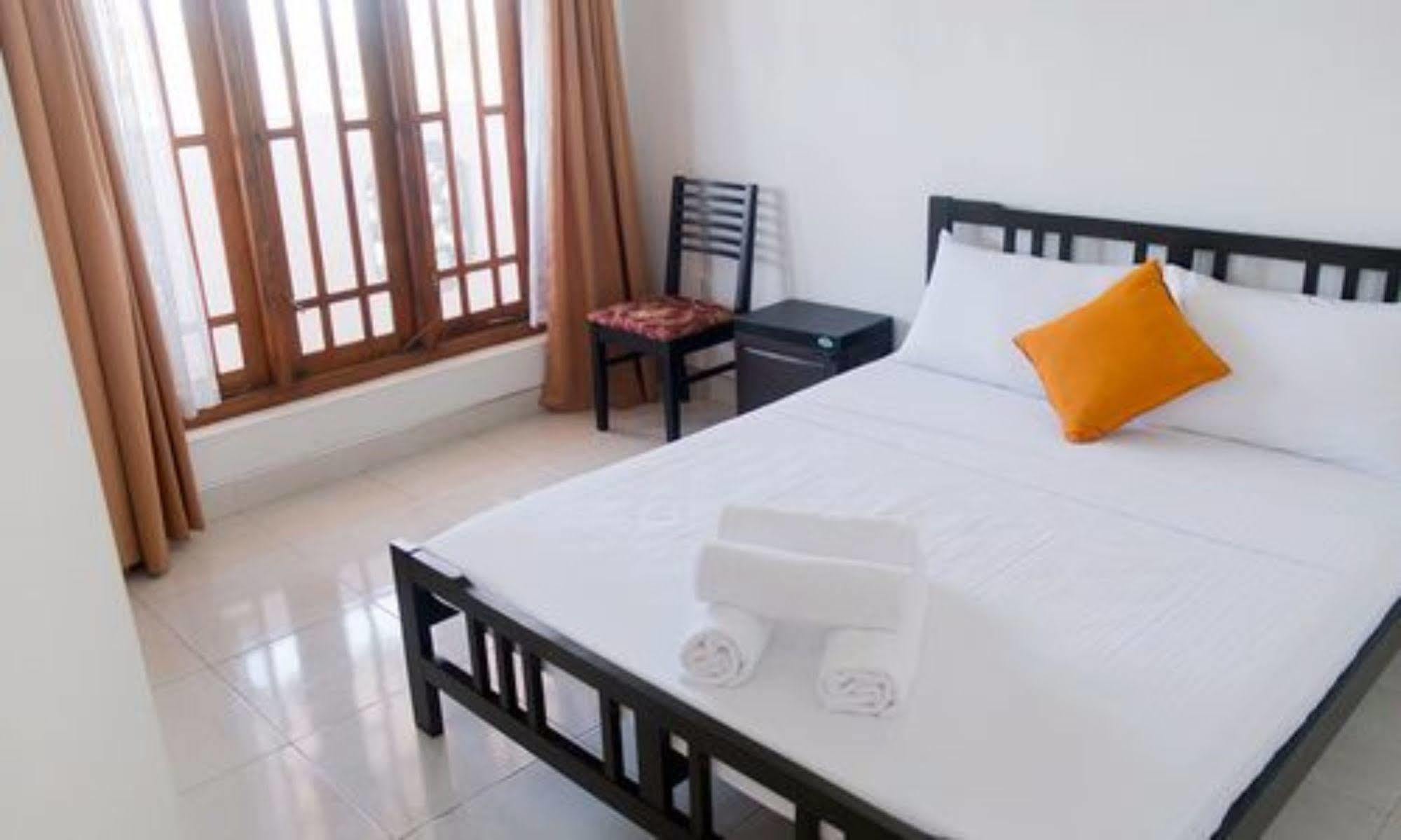 Prego Suites Ettukala ภายนอก รูปภาพ