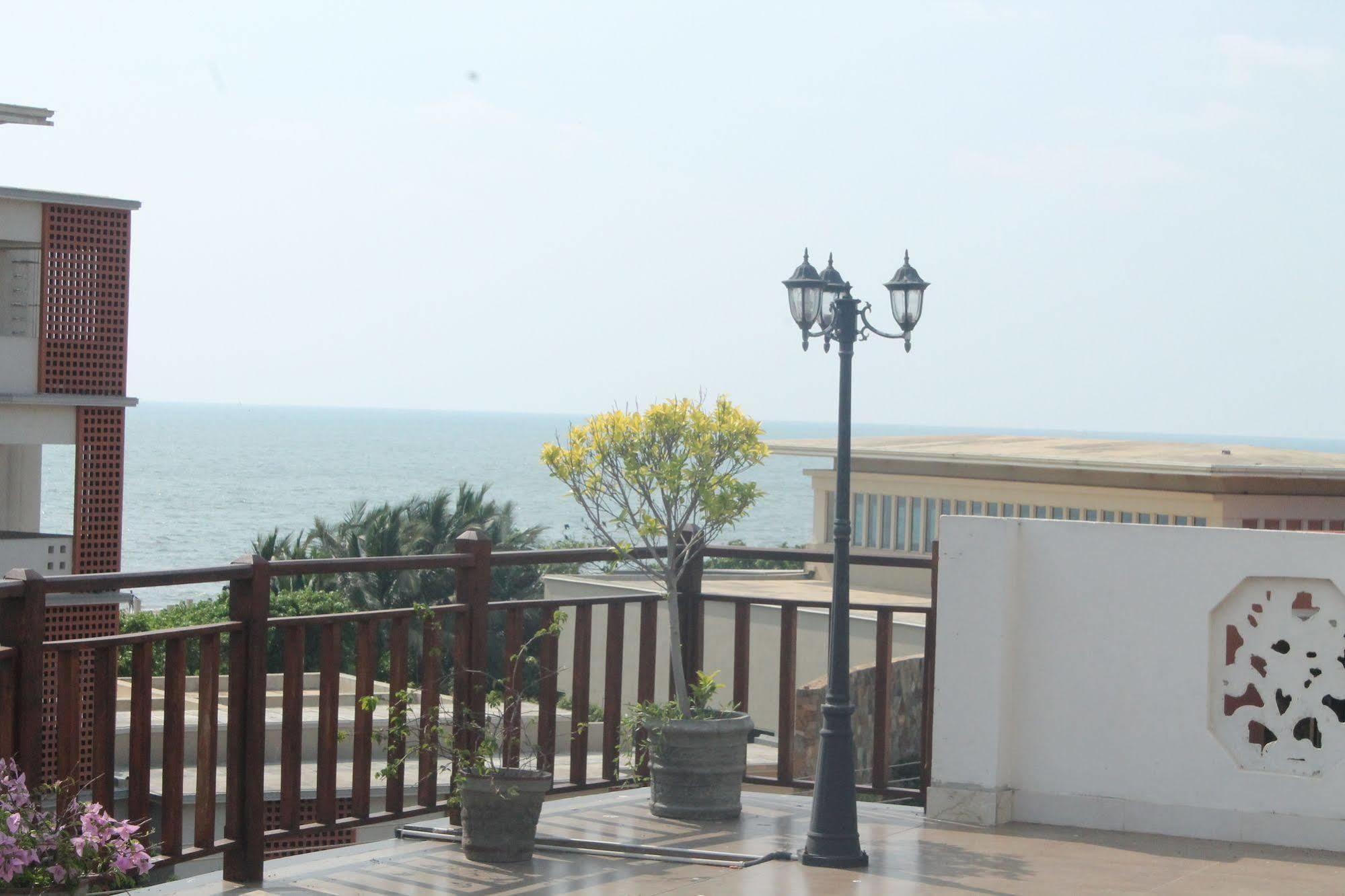 Prego Suites Ettukala ภายนอก รูปภาพ