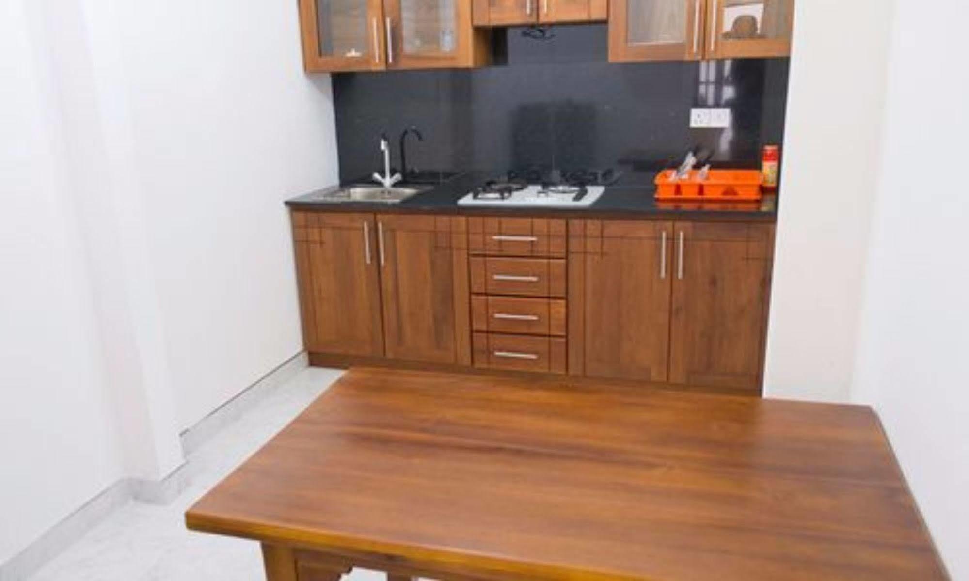 Prego Suites Ettukala ภายนอก รูปภาพ